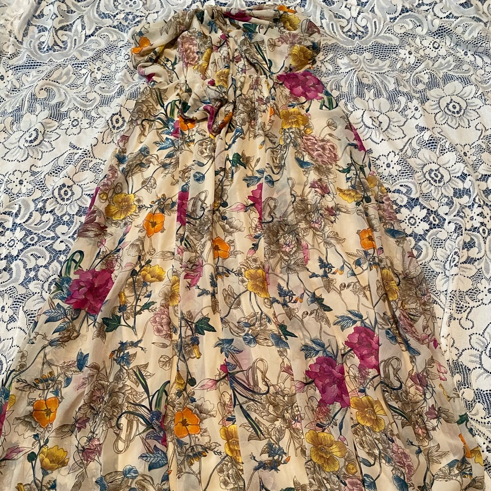 Floral strapless maxi dress